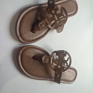 Brown Leather Sandals with Cutout Design